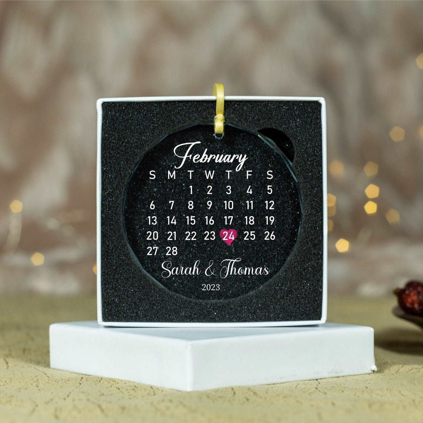Personalized Calendar Ornament • Marriege Date Ornament • Wedding Date Ornament • Newlywed Gift • Engagement Gift 