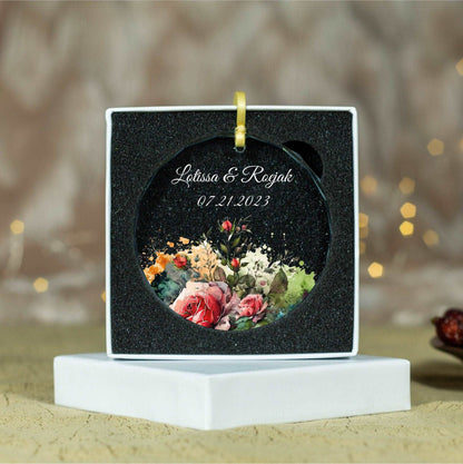 a picture frame with a bouquet of flowers on it