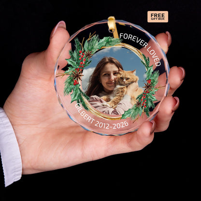 Pet memorial ornament with holly and pine wreath